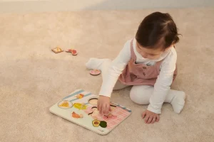Classic World - Breakfast & Shapes Puzzle