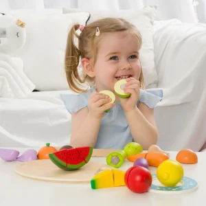 Classic World - Cutting Fruit