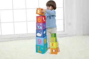 Classic World - Stacking Cubes (Animals)