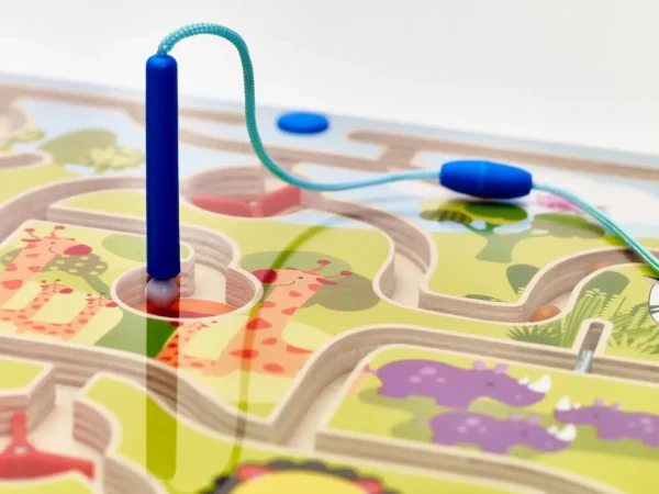 Classic World - Zoo Magnet Maze