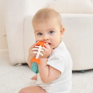 Mombella Clownfish Soothing Teether Toy