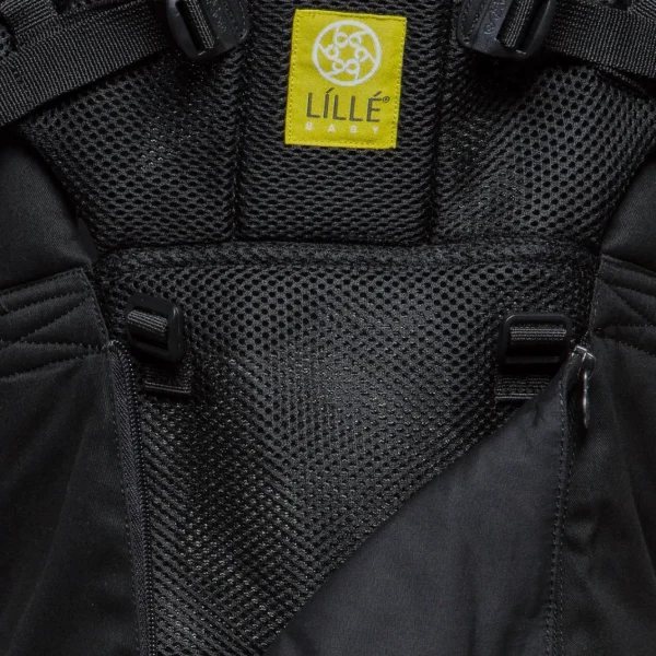 LILLEbaby LÍLLÉbaby COMPLETE™ All Seasons Carrier - Black