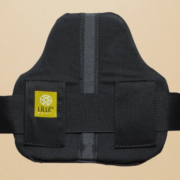 LILLEbaby LÍLLÉbaby COMPLETE™ All Seasons Carrier - Black