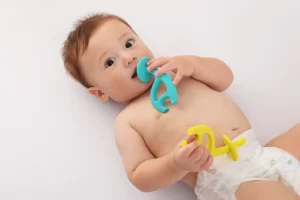 Mombella Dancing Elephant Teether - Blue
